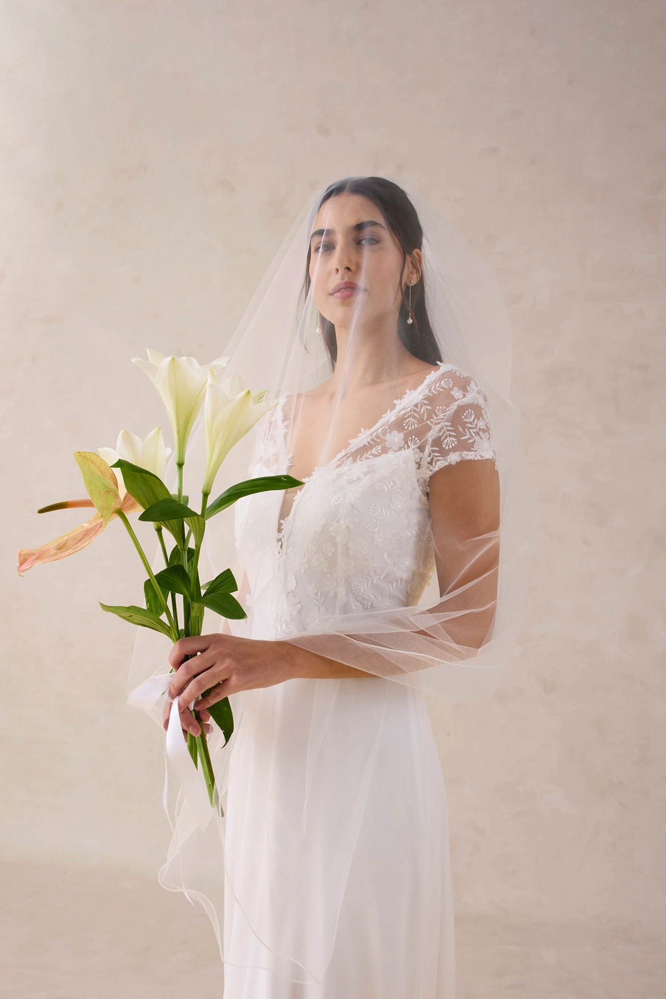 Robe de mariée à dentelle • ecru • Boutique bonprix