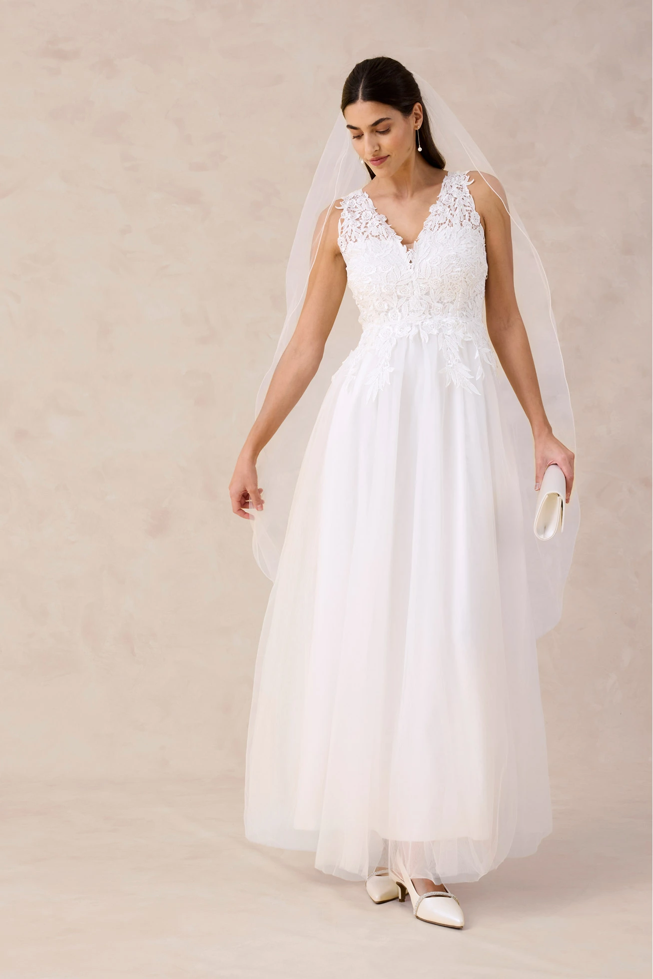 Trouwjurk van tule en kant • wolwit • bonprix online shop