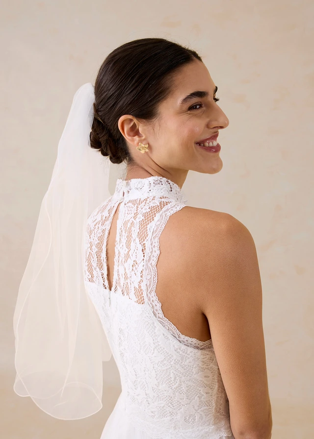 Robe de mariée en tulle et dentelle • blanc • product-page.page-title-suffix