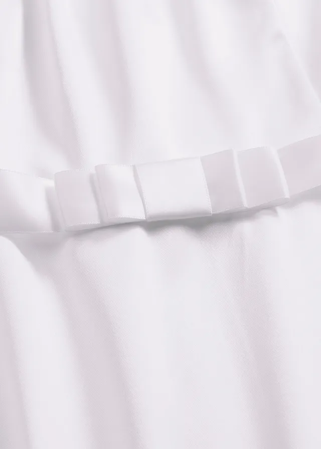 Robe fourreau en satin brillant • écru • product-page.page-title-suffix