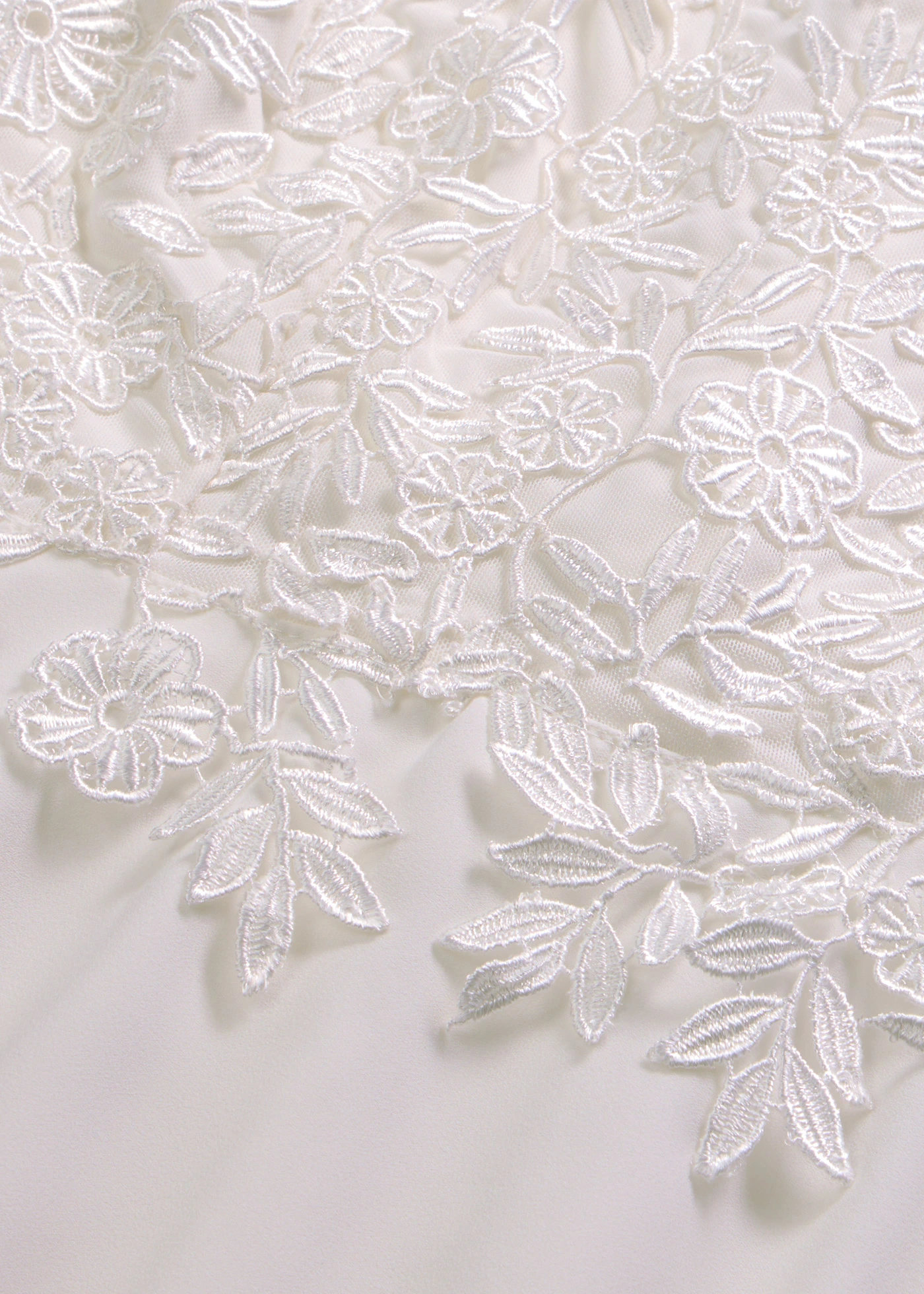 Rochie de mireasă cu dantelă • ecru • magazin bonprix