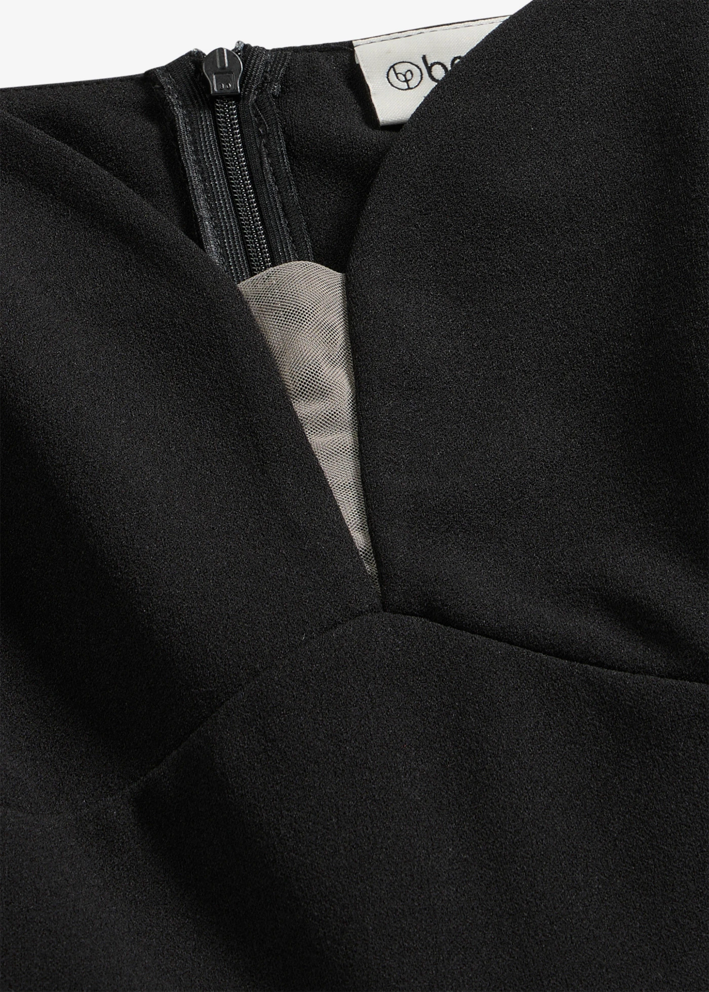 Combinaison en crêpe texturé • noir • Boutique bonprix