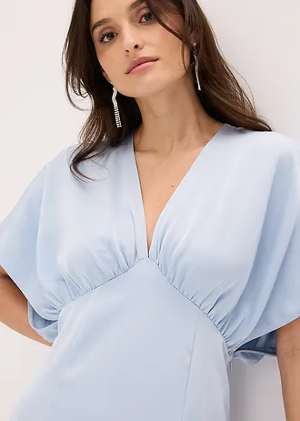 Robe midi en satin brillant • bleu poudré • Boutique bonprix