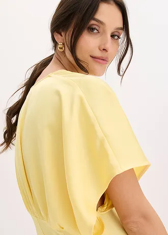 Robe longue en satin brillant • jaune clair • Boutique bonprix