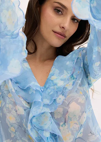 Bluză din șifon cu volane • albastru pudrat floral • magazin bonprix