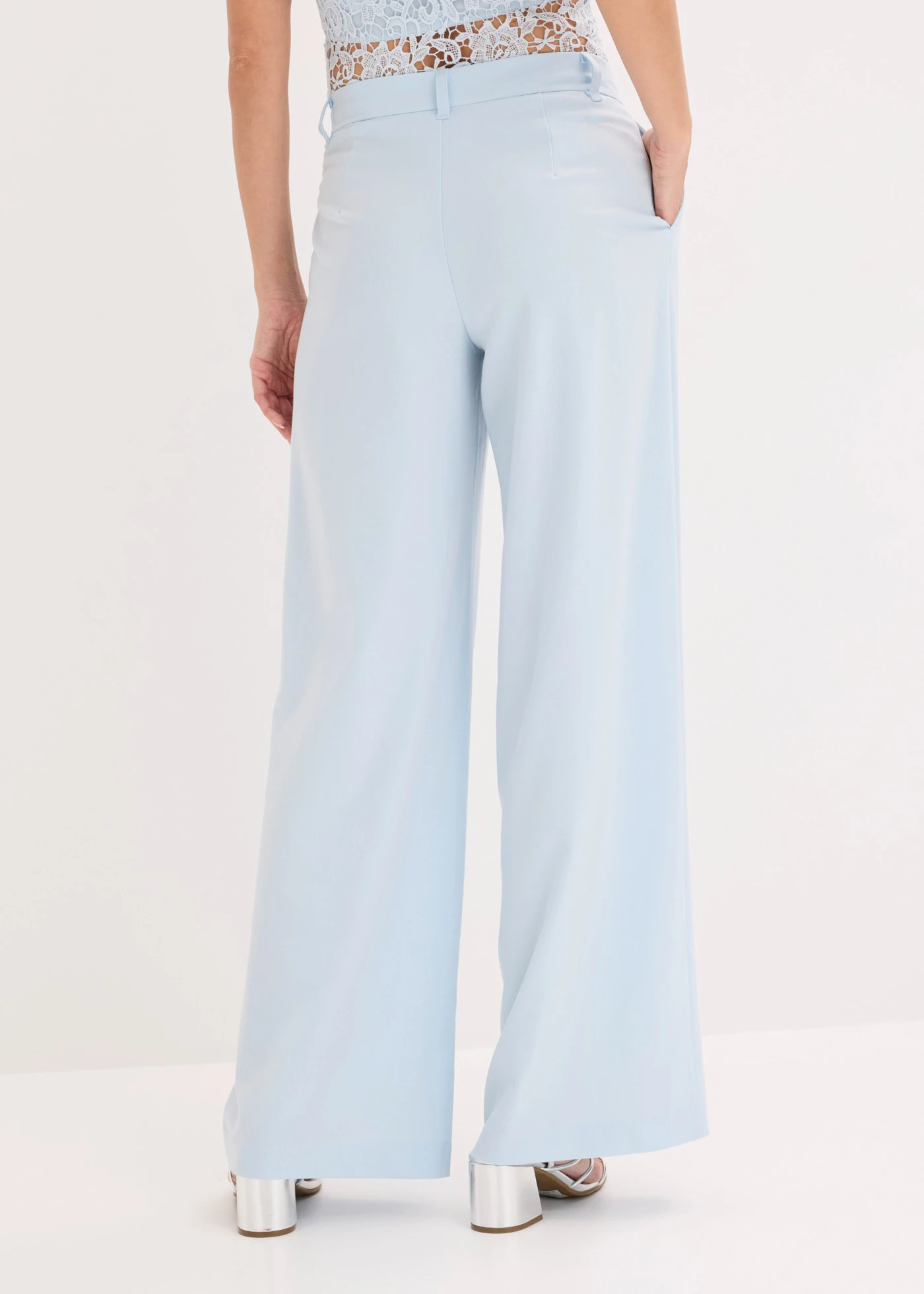 Pantalon large à pinces • bleu poudré • Boutique bonprix