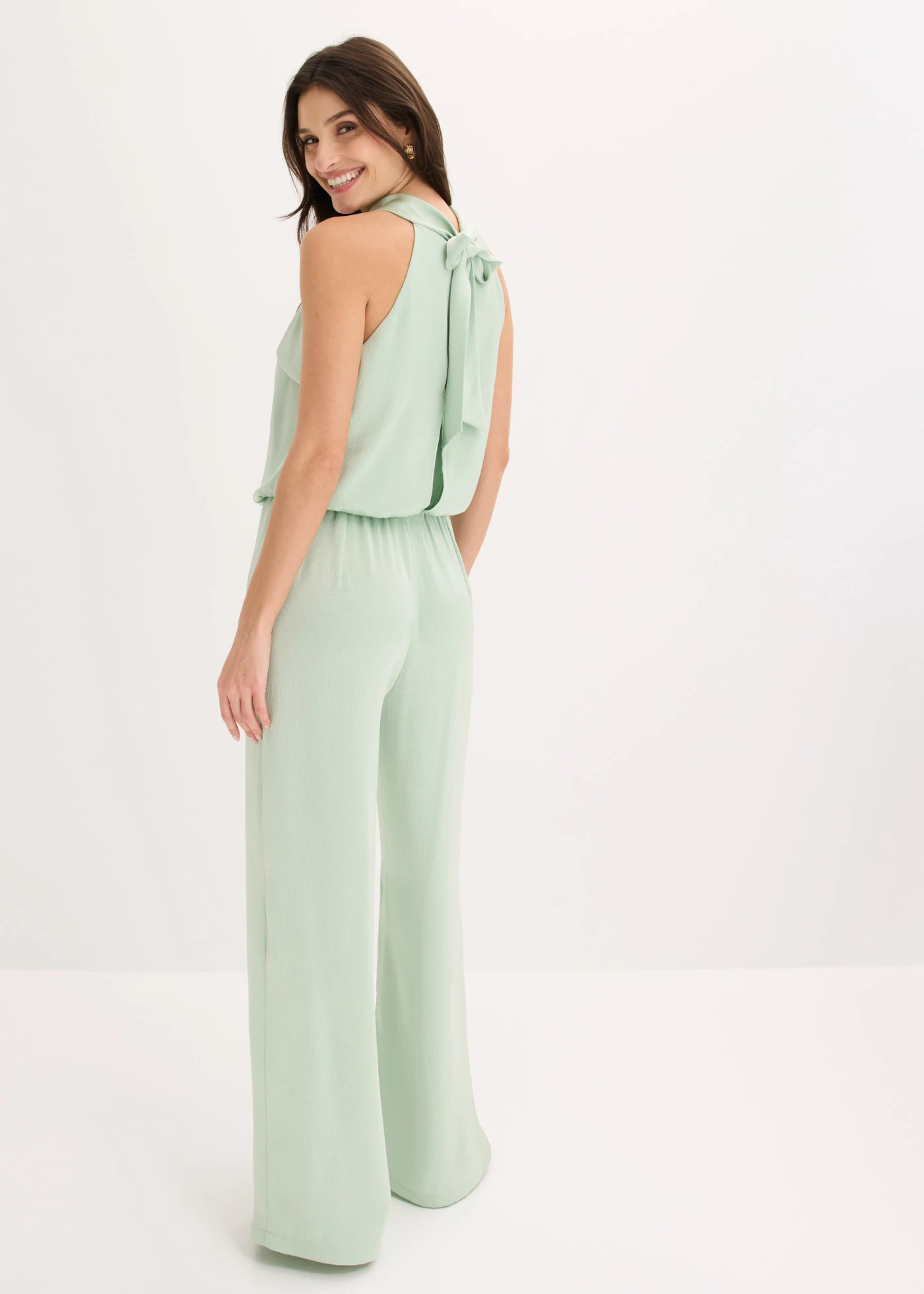 Jumpsuit van gestructureerd satijn • kristalmint • bonprix online shop