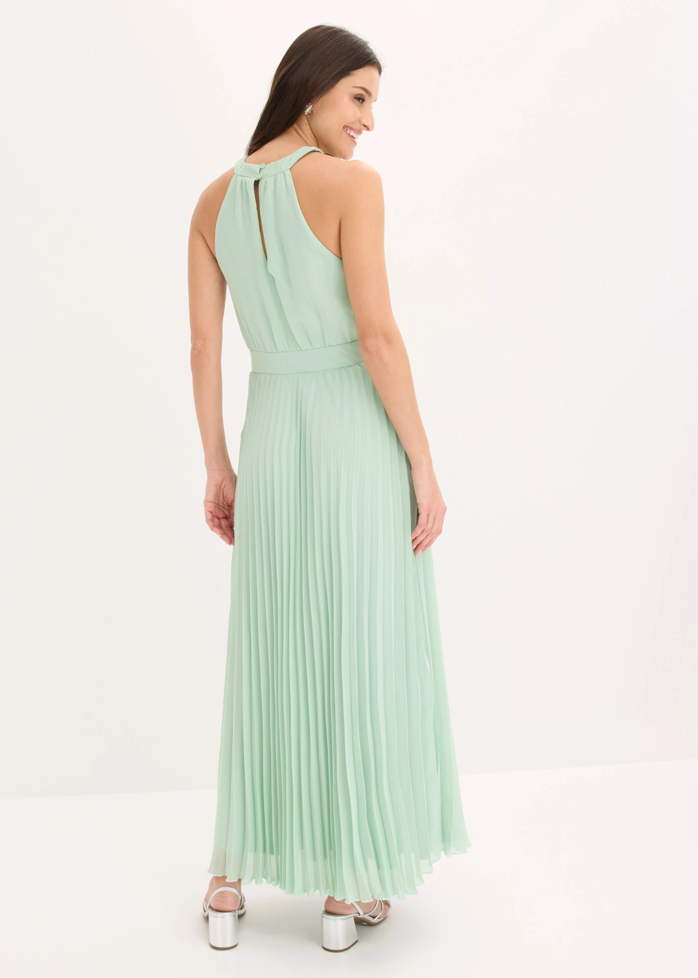 Avondjurk van lichte chiffon met plissé • kristalmint • bonprix online shop