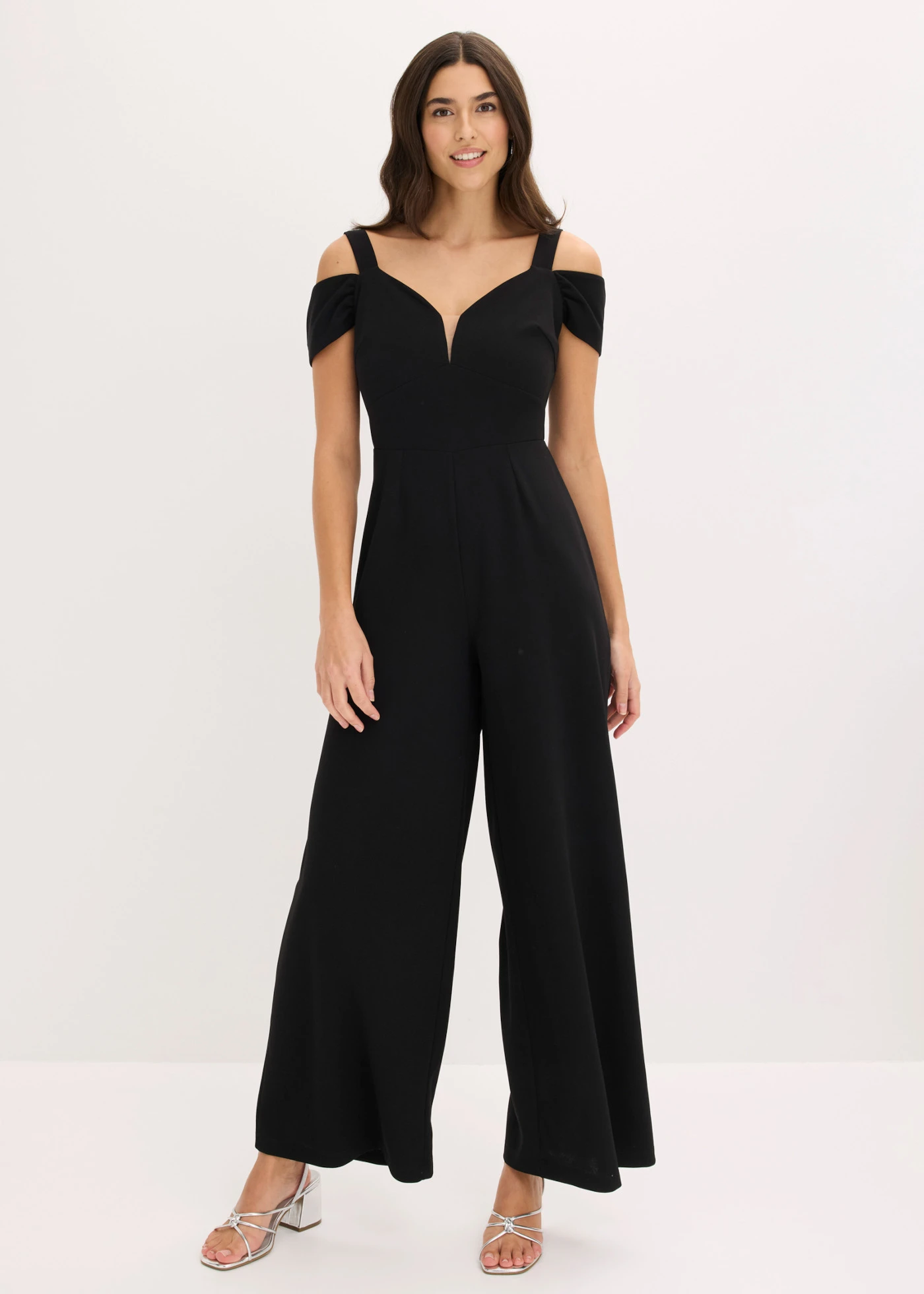 Jumpsuit van gestructureerde crêpe • zwart • bonprix online shop