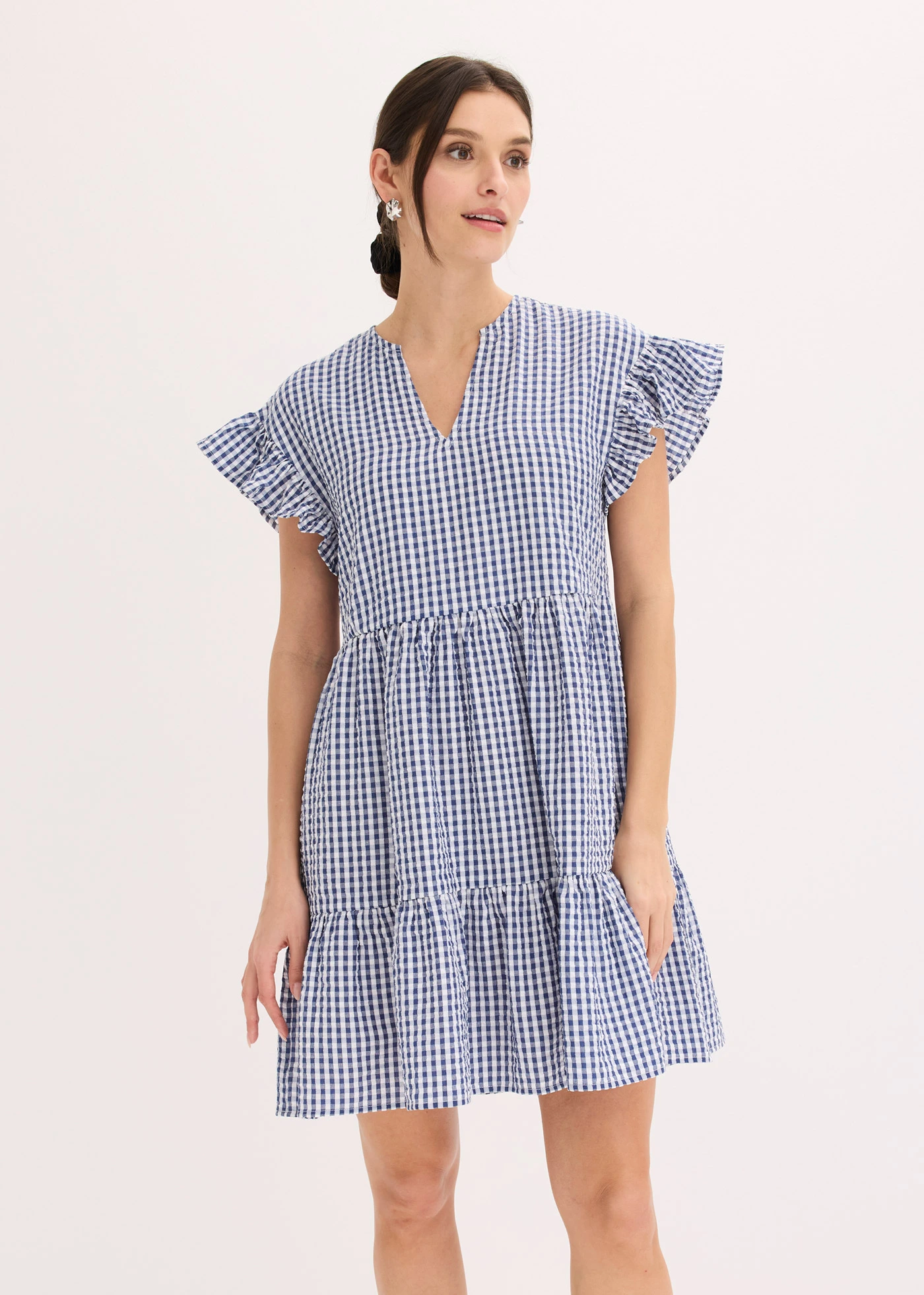 Robe courte en seersucker • écru-bleu foncé carreaux • Boutique bonprix