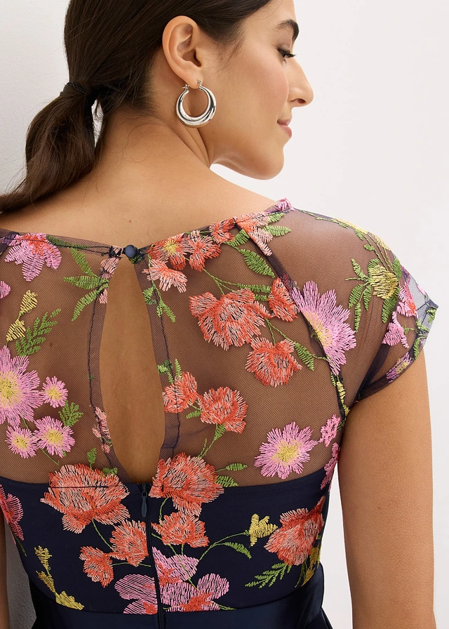 Robe de soirée • bleu foncé floral • product-page.page-title-suffix