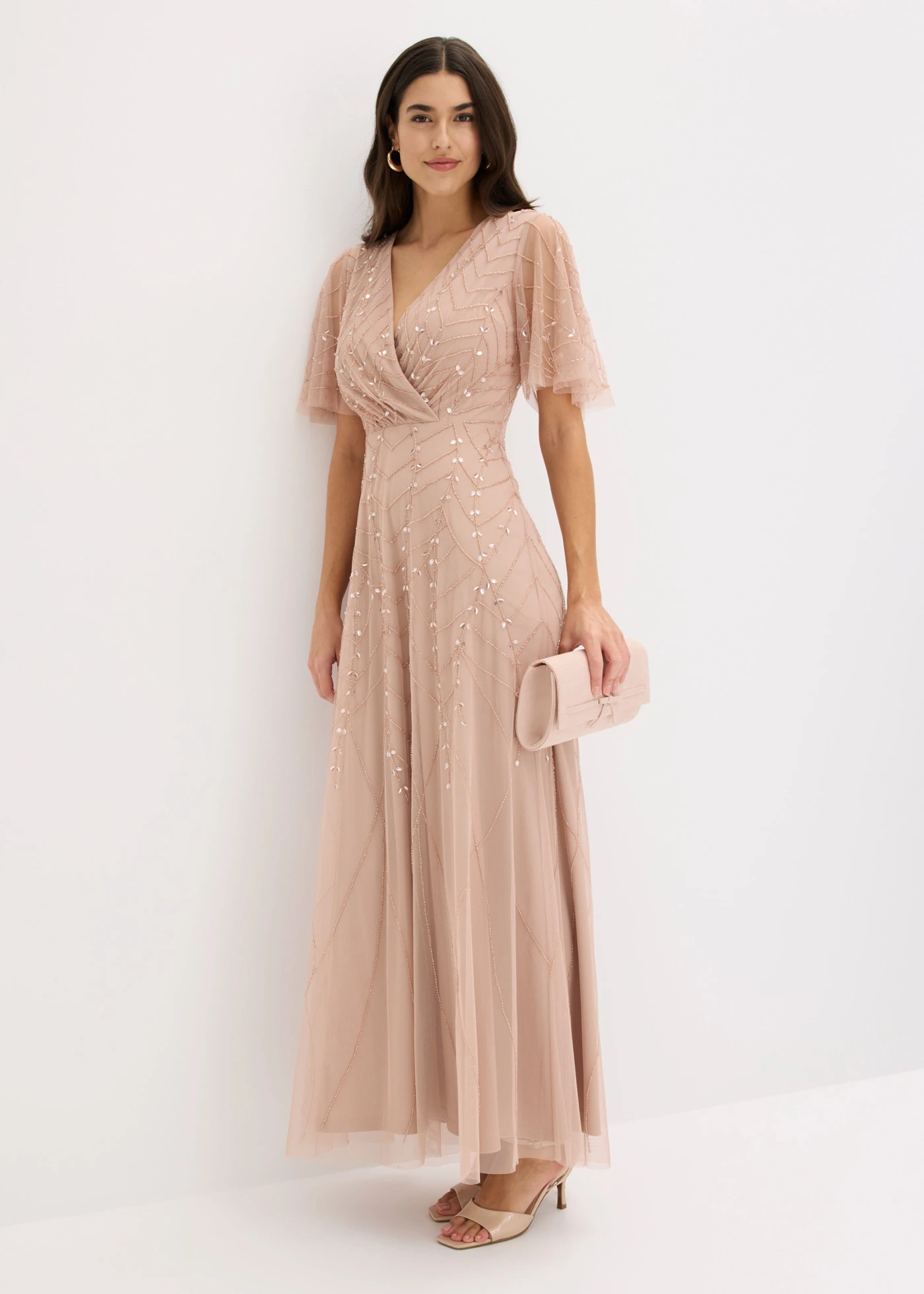 Robe de soirée en tulle délicat à sequins brodés • sable • Boutique bonprix