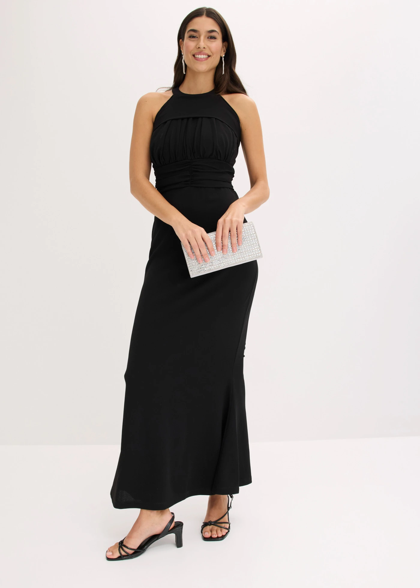 Rochie de seară din crep texturat • negru • magazin bonprix