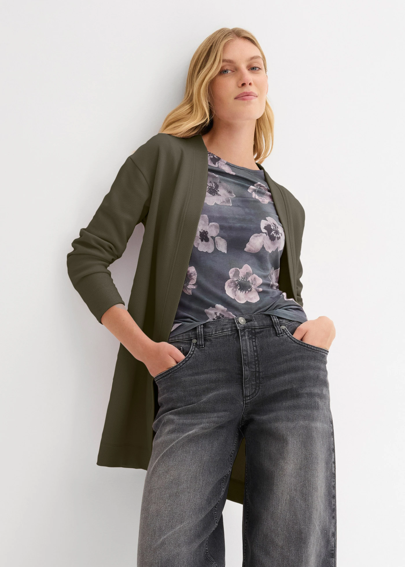 Gilet long en sweat doux • olive foncé • Boutique bonprix