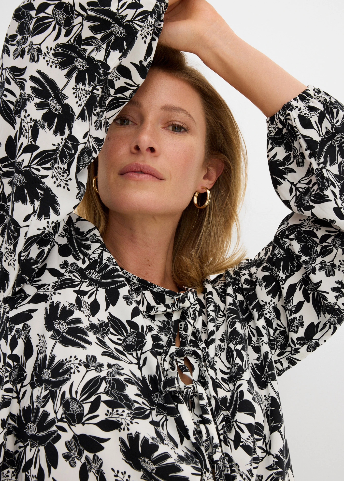 Lange tuniek van viscose • wit-zwart gedessineerd • bonprix online shop