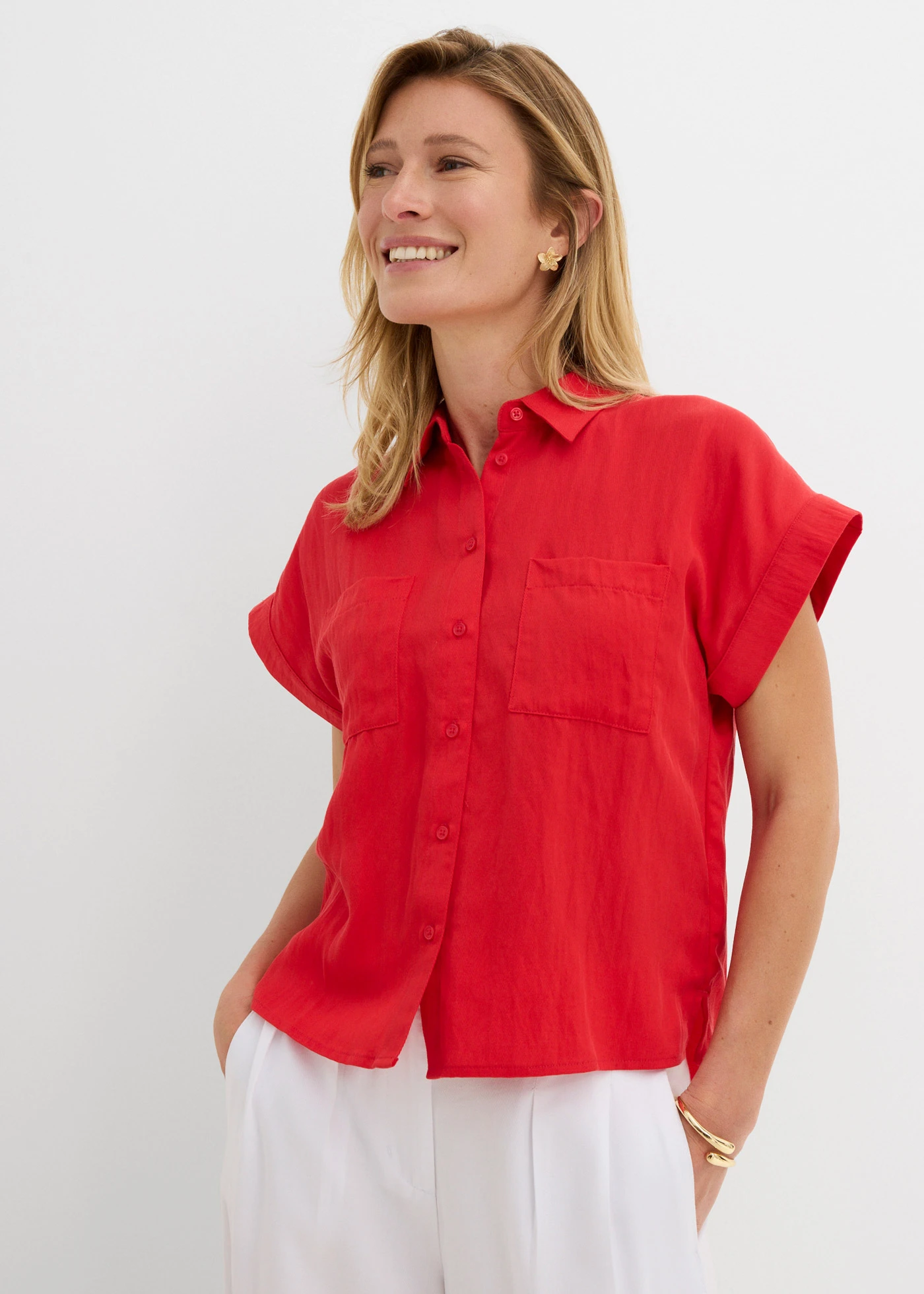 Overhemdblouse in een soepele lyocellmix • aardbeirood • bonprix online shop