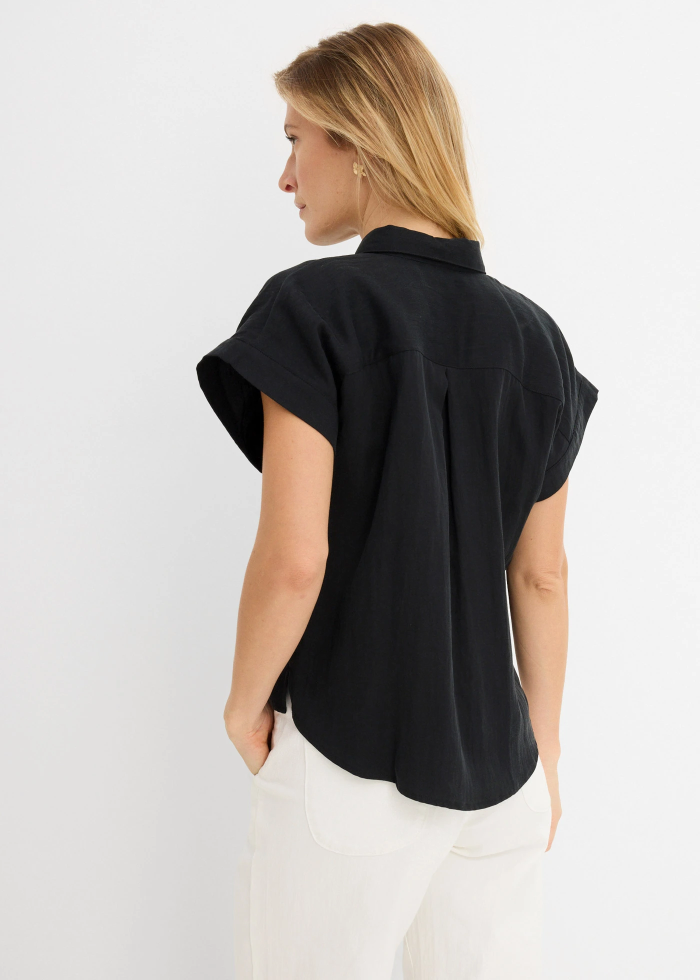 Overhemdblouse in een soepele lyocellmix • zwart • bonprix online shop