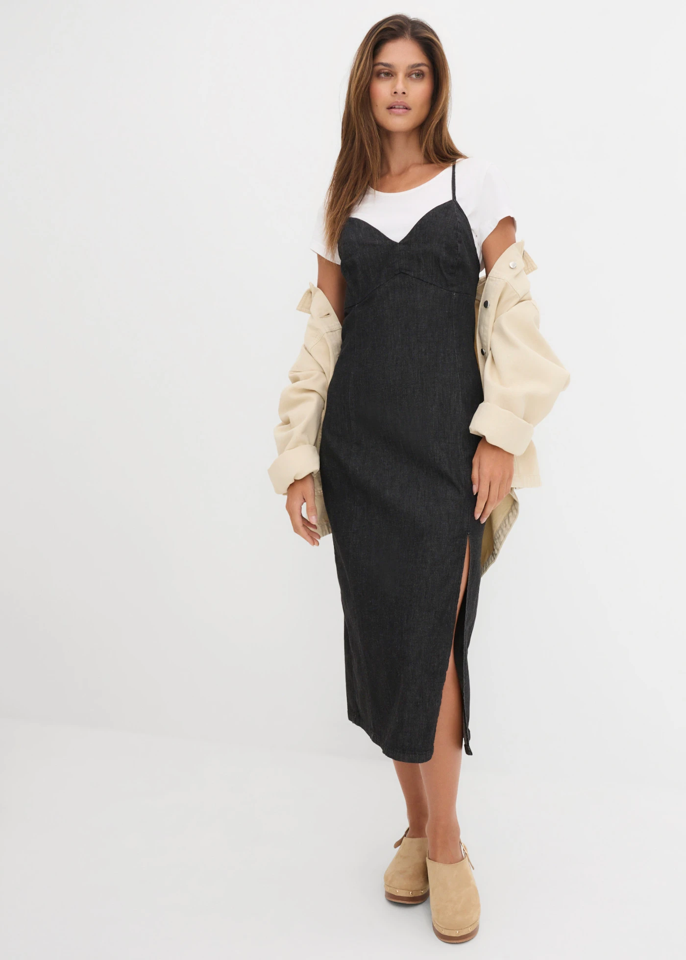 Rochie de blugi cu crăpătură • negru denim • magazin bonprix