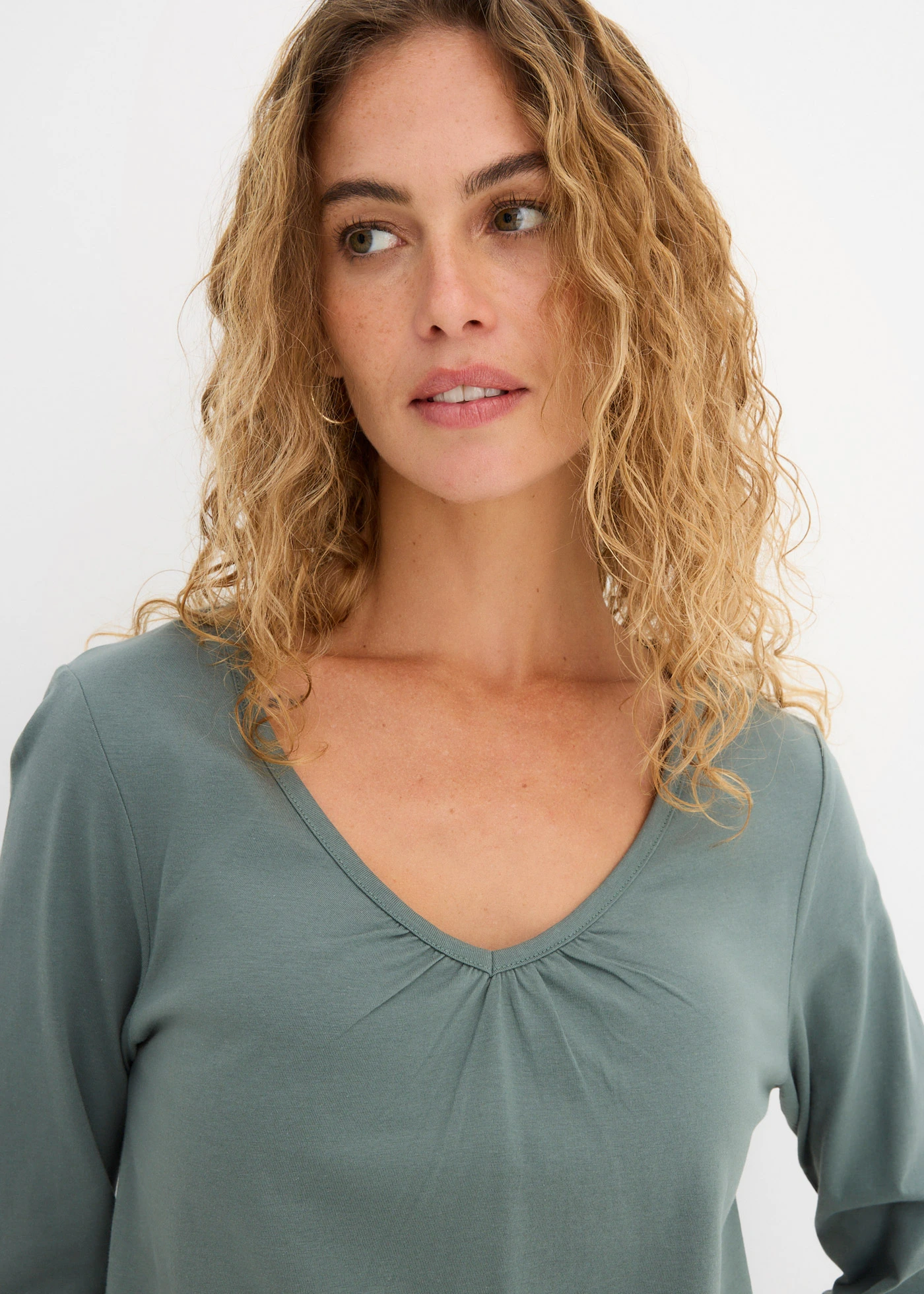 Katoenen longsleeve met elastiek van katoen • rietgroen • bonprix online shop