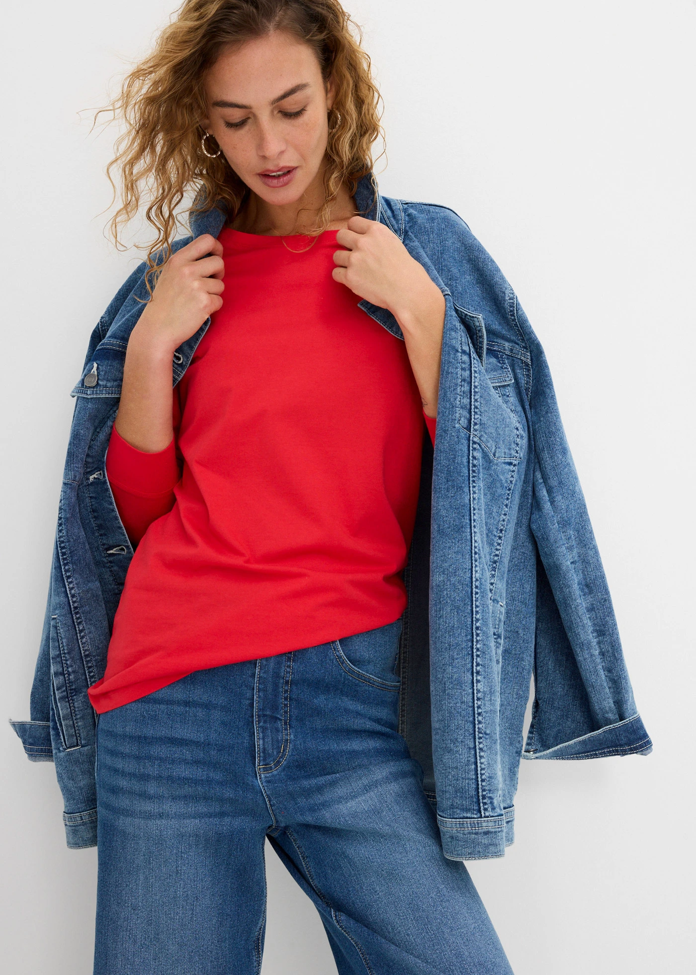 Longshirt met ronde hals, lange mouwen (set van 5) • zwart+aardbeirood+lichtgrijs gemêleerd+wit+donkerblauw • bonprix online shop