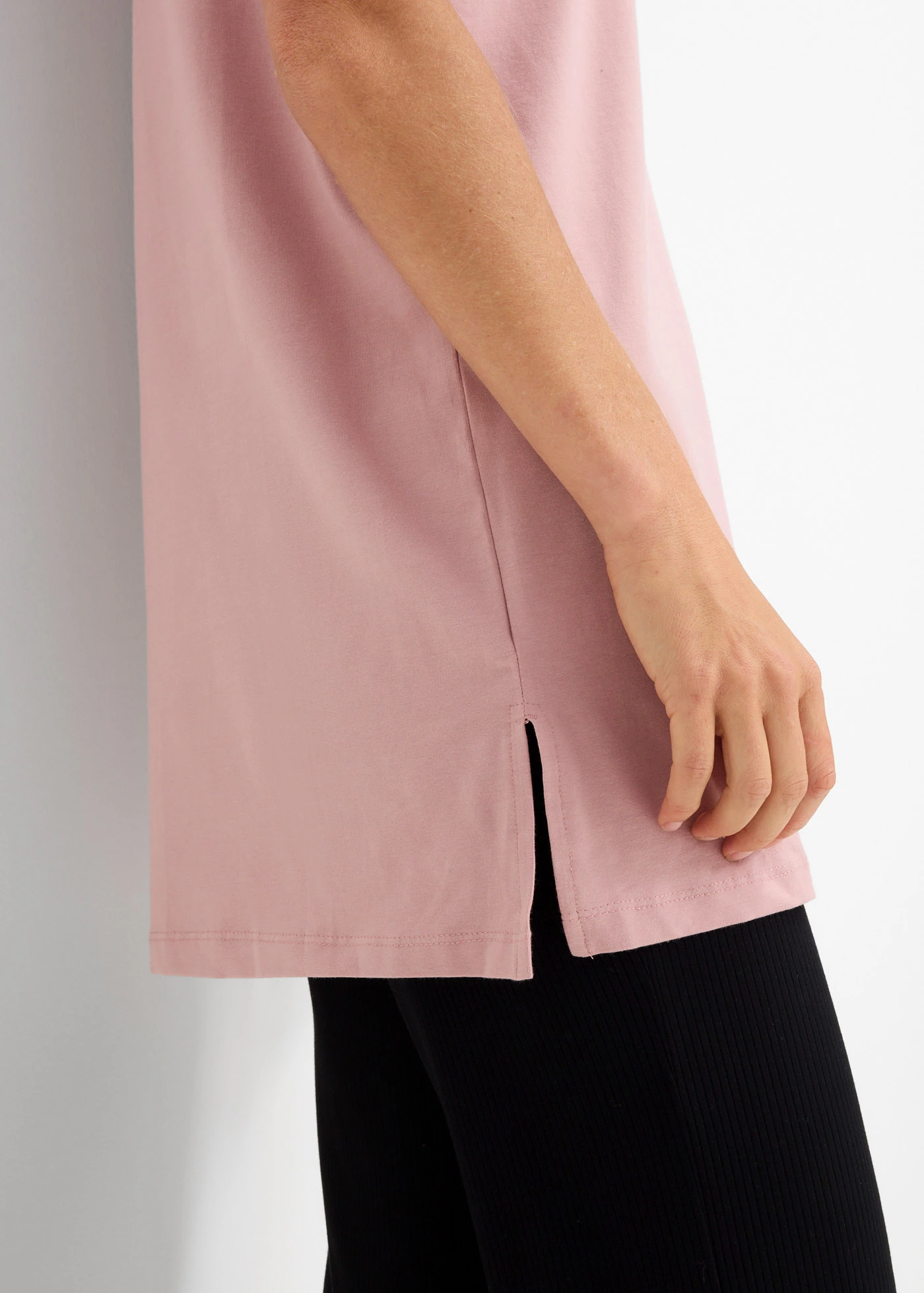 Basic longshirt met V-hals (set van 2) • zwart+rozenhout • bonprix online shop