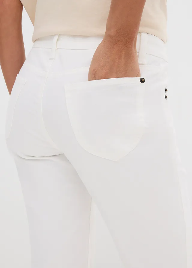 Jean droit taille mi-haute, extensible • blanc • product-page.page-title-suffix