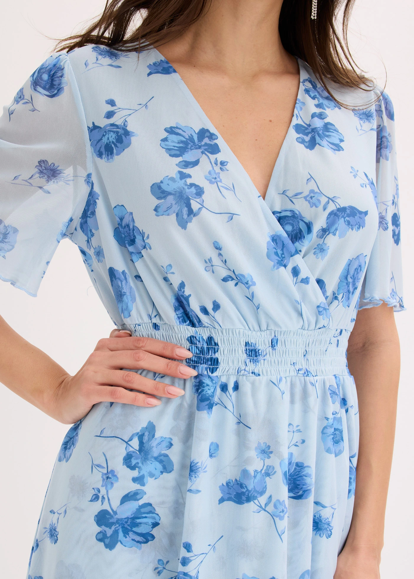 Rochie midi din mesh soft • albastru pudrat înflorat • magazin bonprix