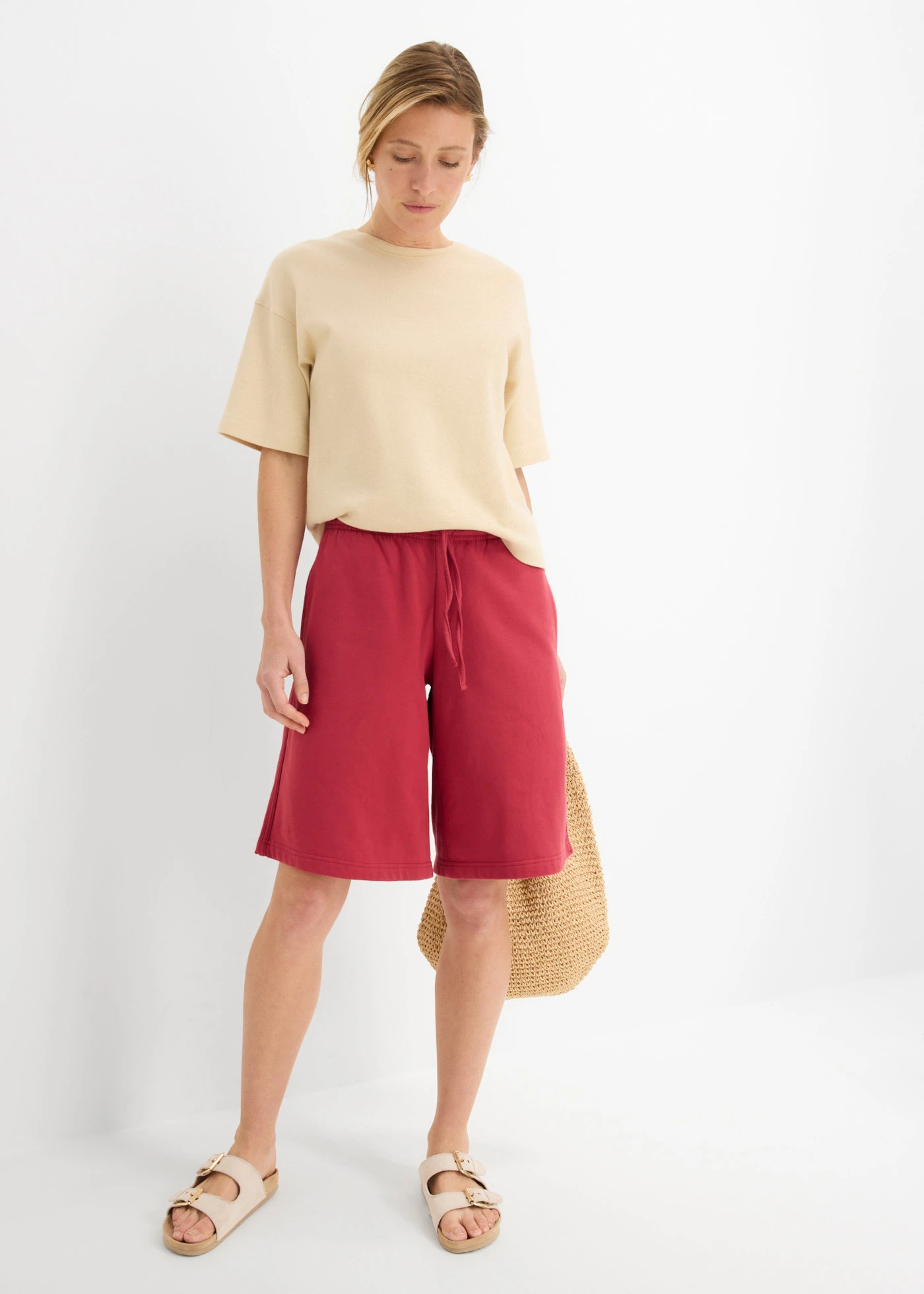 T-shirt boxy en coton épais • sable clair • Boutique bonprix