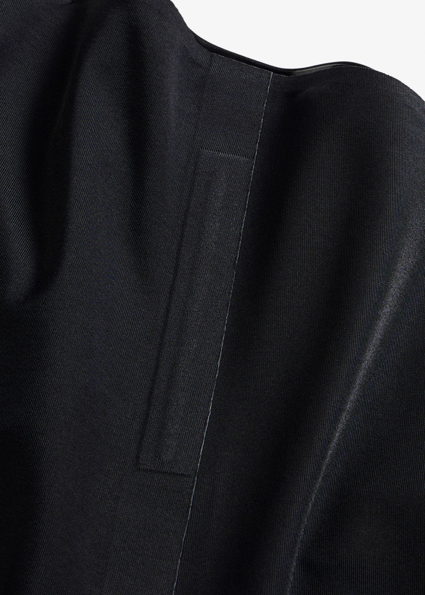 Colanți scurți cu efect modelator mediu, decupați adânc la spate • negru • magazin bonprix