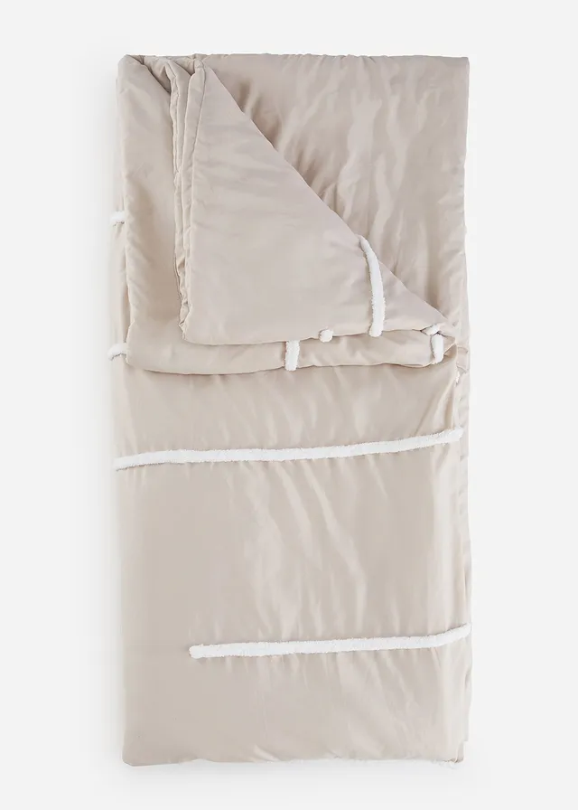 Couvre-lit avec appliqués