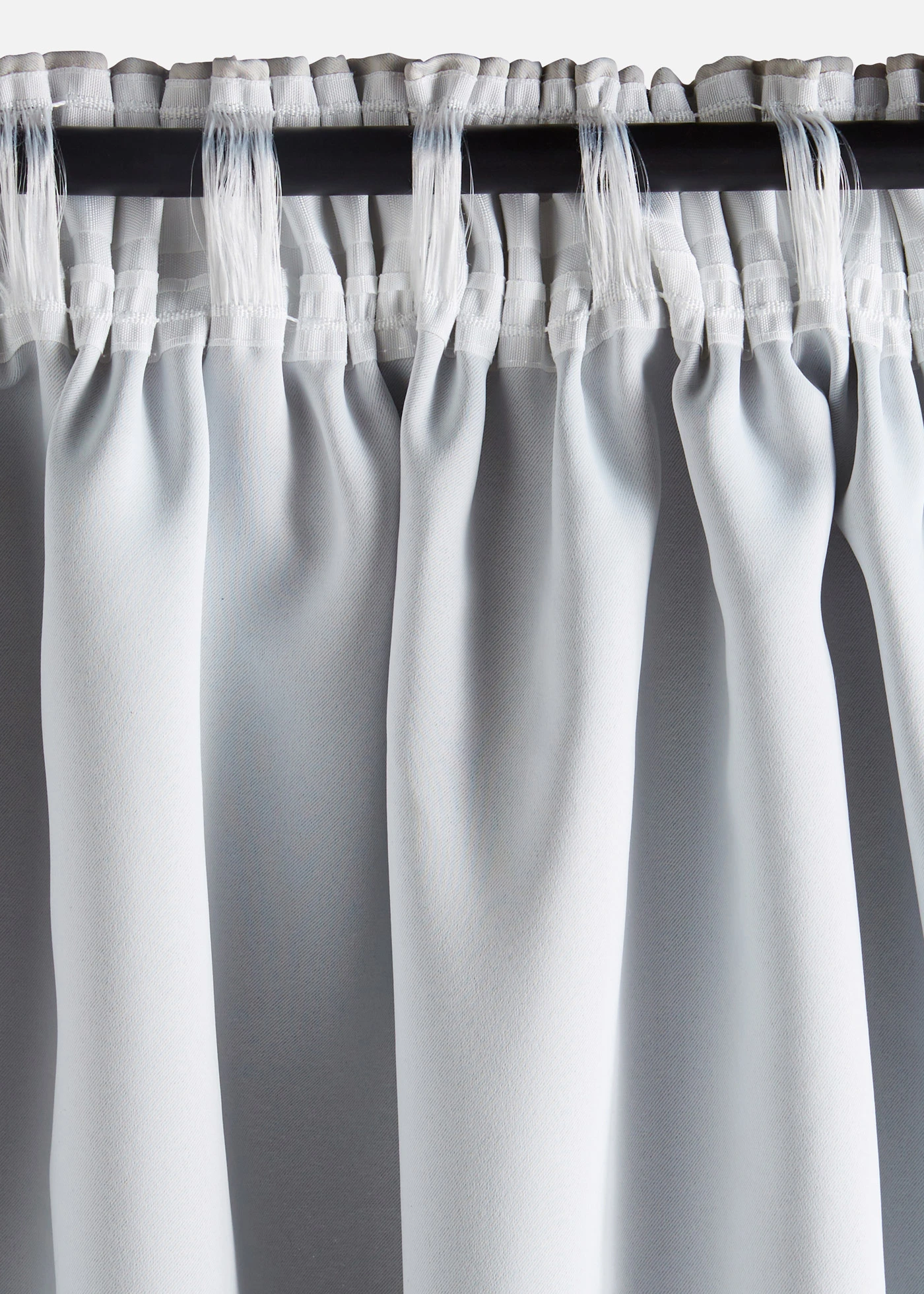 Draperie de întunecare cu degrade cromatic (1 buc.) • gri-gri-antracit • magazin bonprix