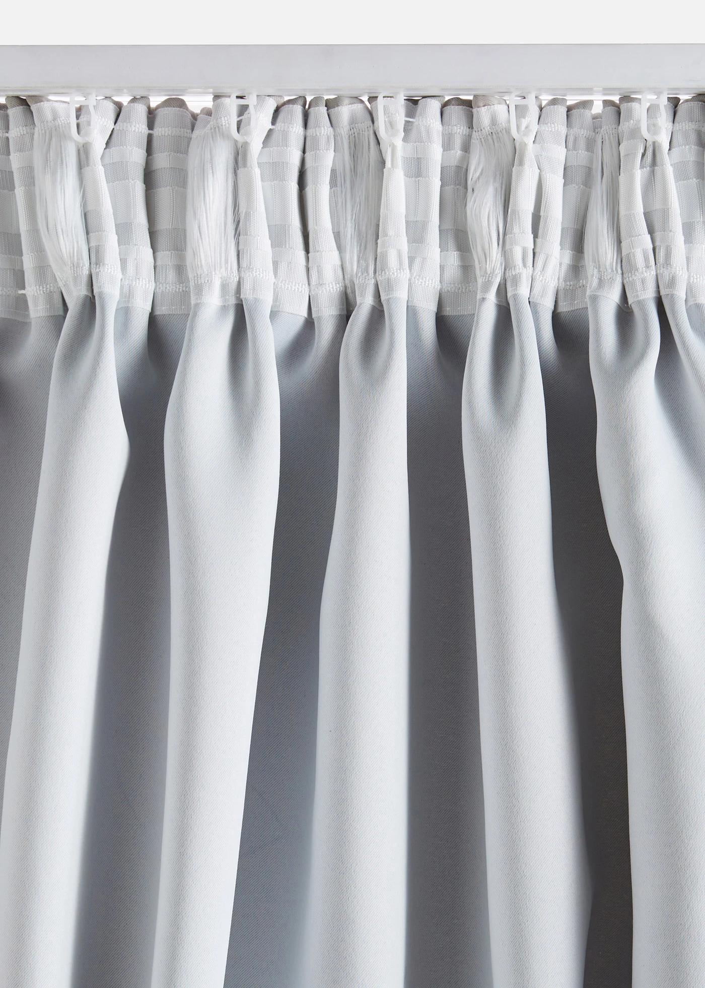 Draperie de întunecare cu degrade cromatic (1 buc.) • gri-gri-antracit • magazin bonprix