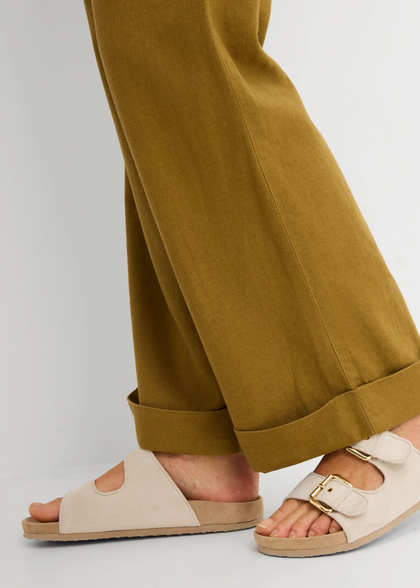 Pantalon style utility raccourci • vert nature • Boutique bonprix