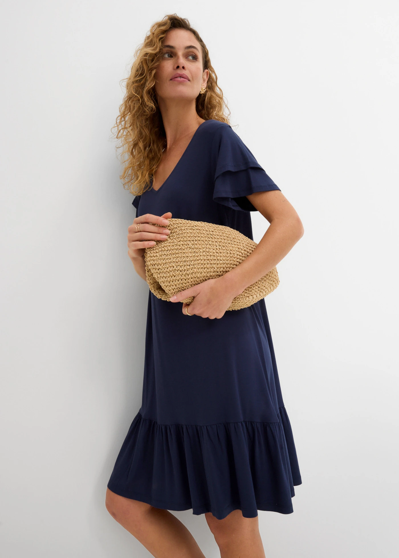 Rochie jerse cu volane din material cu viscoză • bleumarin • magazin bonprix