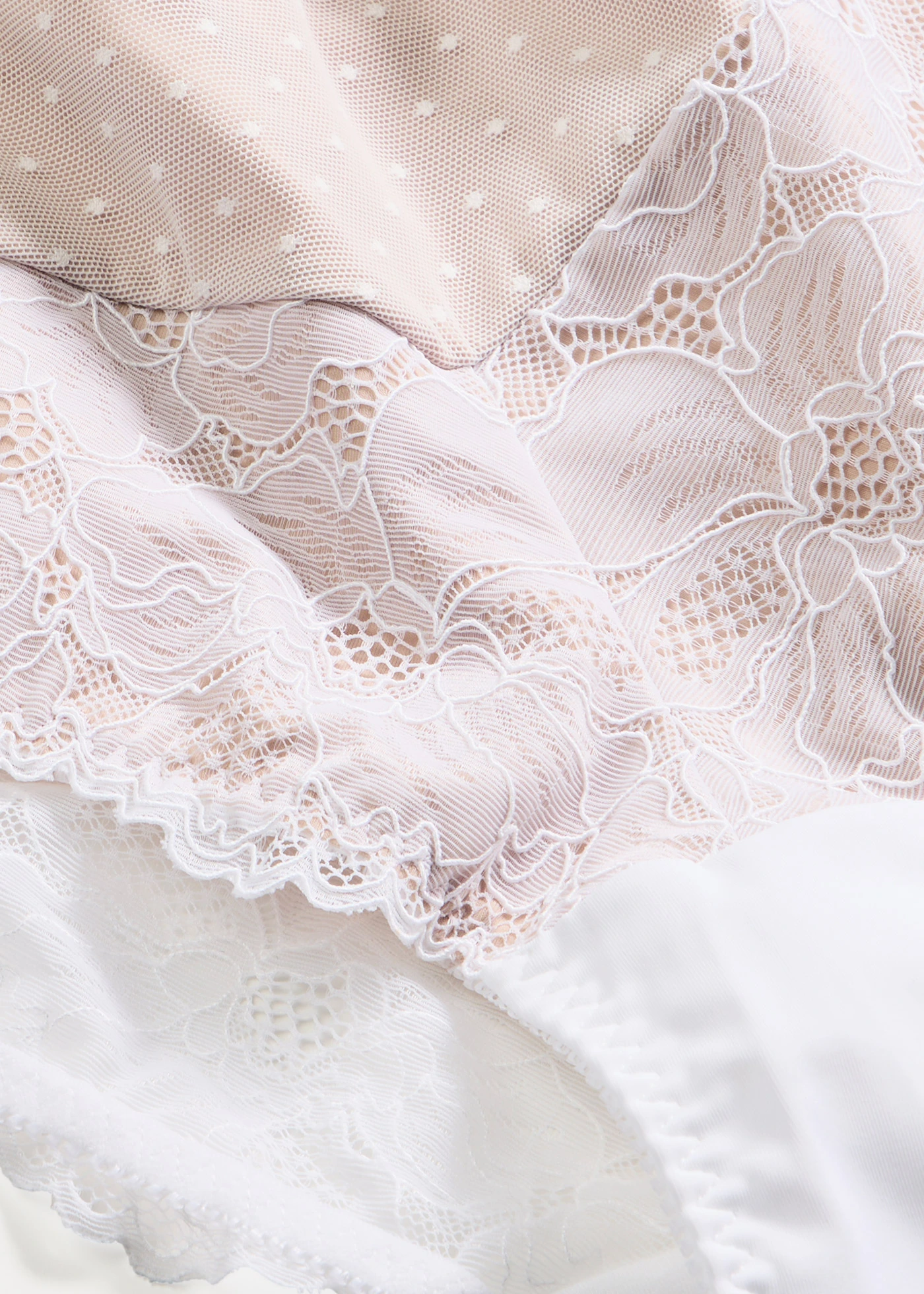 Chilot maxi cu dantelă fină • alb/maro deschis • magazin bonprix