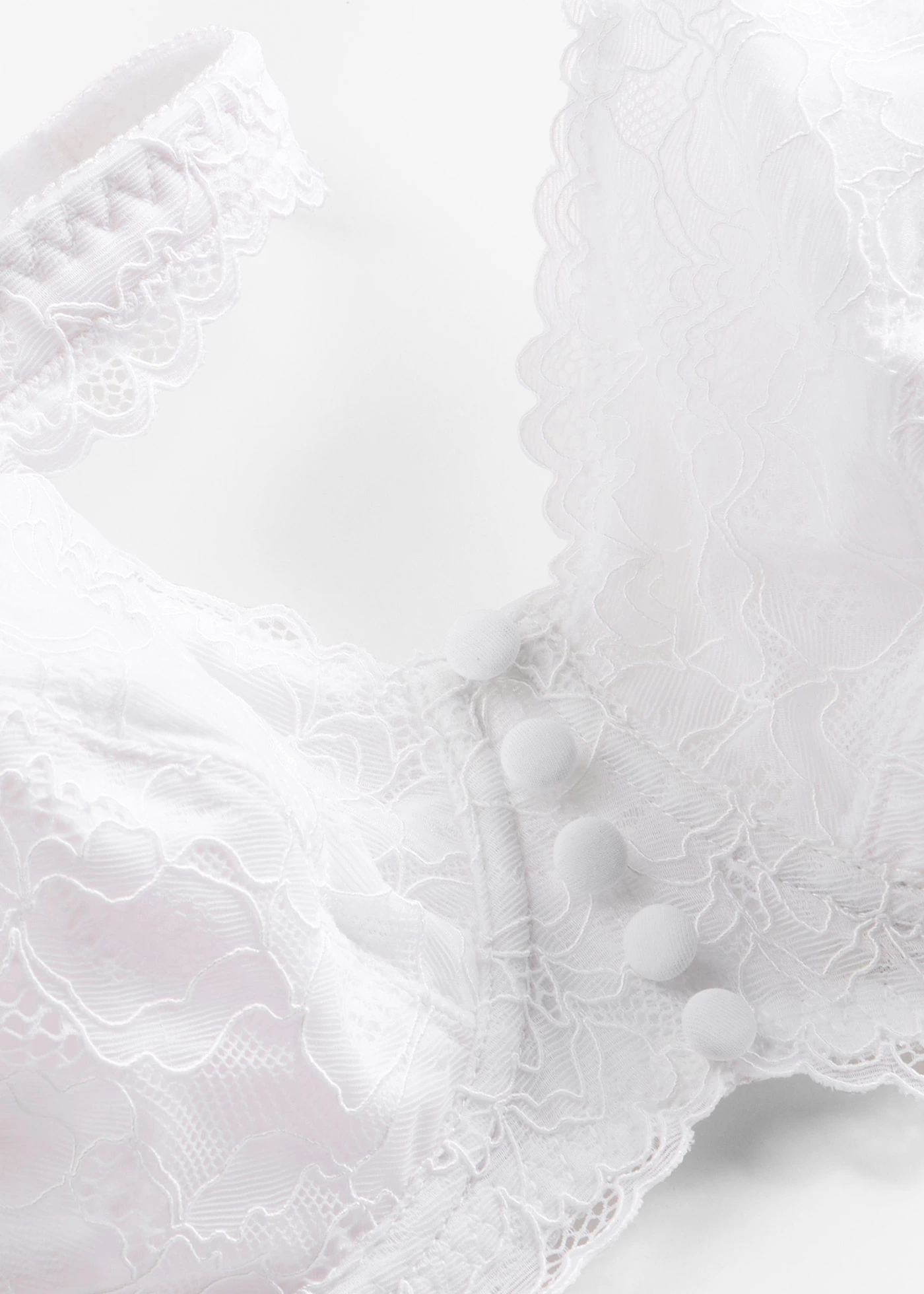 Soutien-gorge à armatures et bretelles rembourrées • blanc • Boutique bonprix