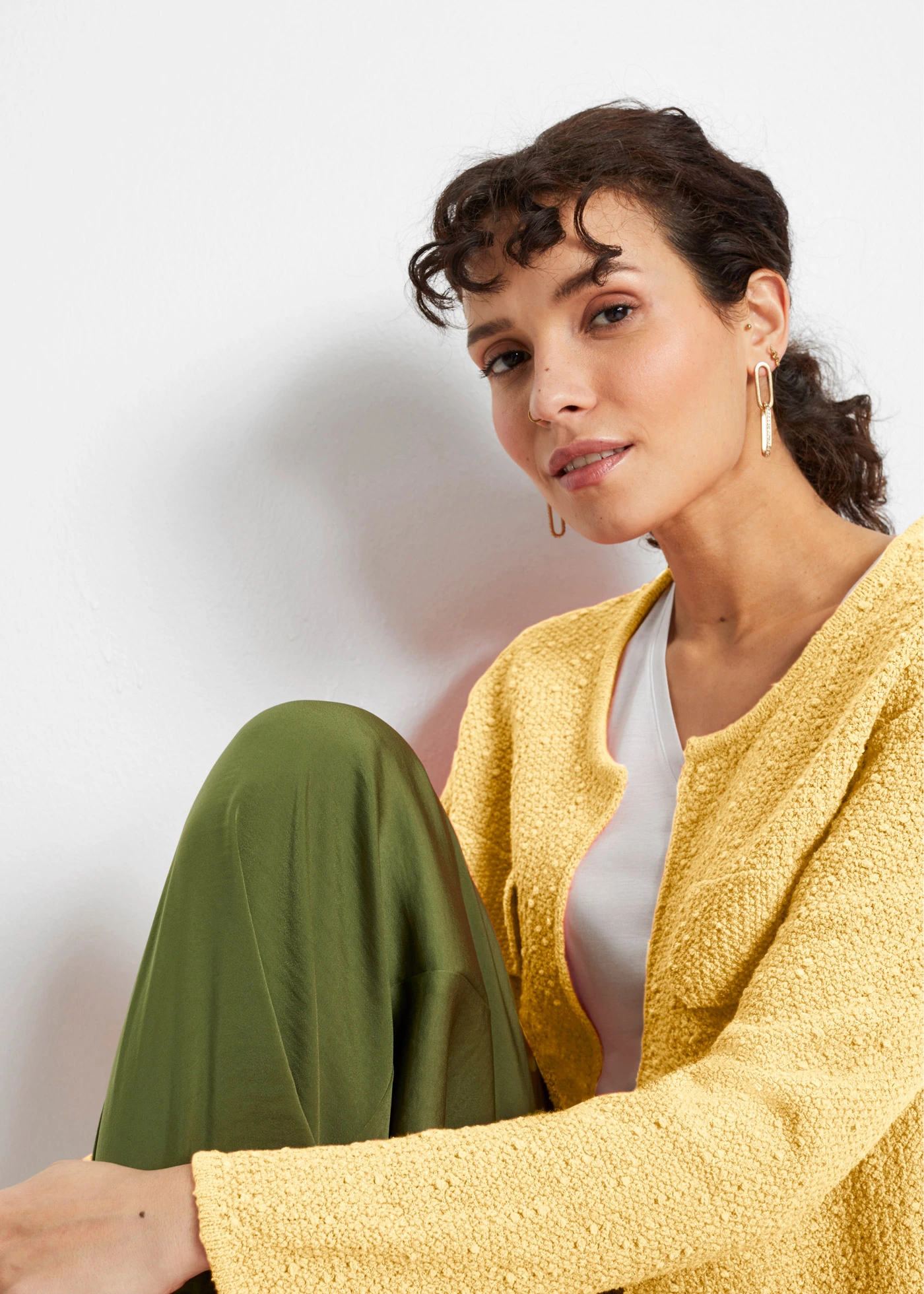 Gilet en maille bouclette • jaune clair • Boutique bonprix