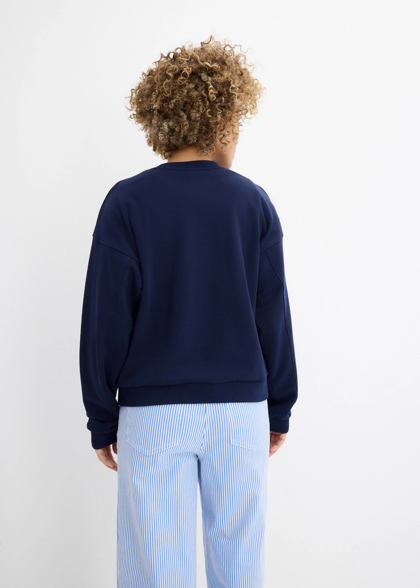 Oversized sweatshirt van puur biologisch katoen • donkerblauw • bonprix online shop