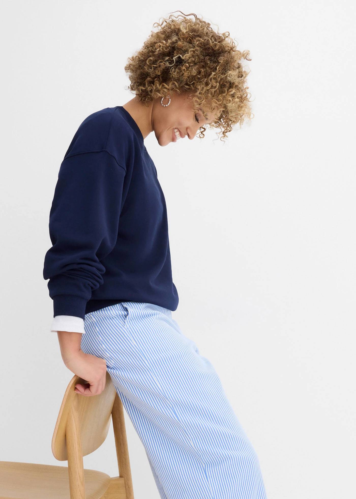 Sweat oversize 100% coton • bleu foncé • Boutique bonprix