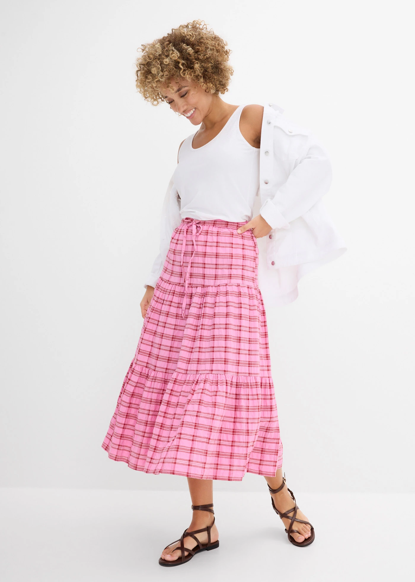 Fustă midi din bumbac 100% • roz-roșu-cireașă cadrilat • magazin bonprix