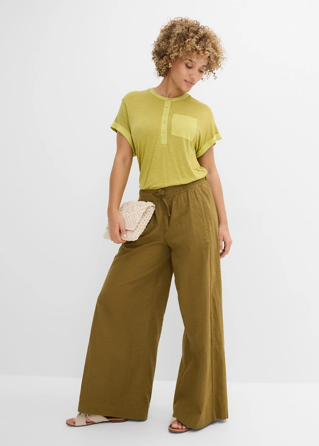 T-shirt van puur viscose, Kleur: cactusgroen