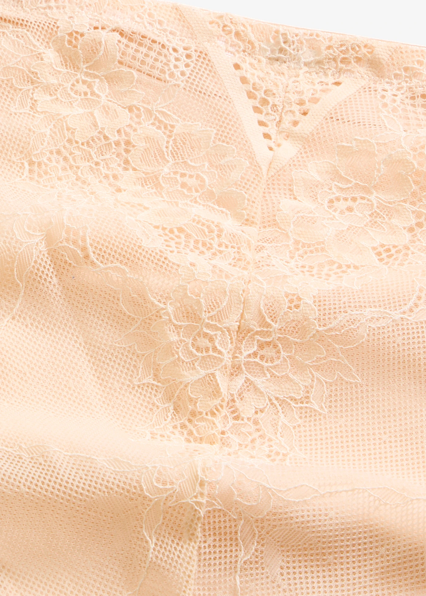 Sťahovacie nohavičky s čipkou, medium • púdrová plus size • obchod bonprix