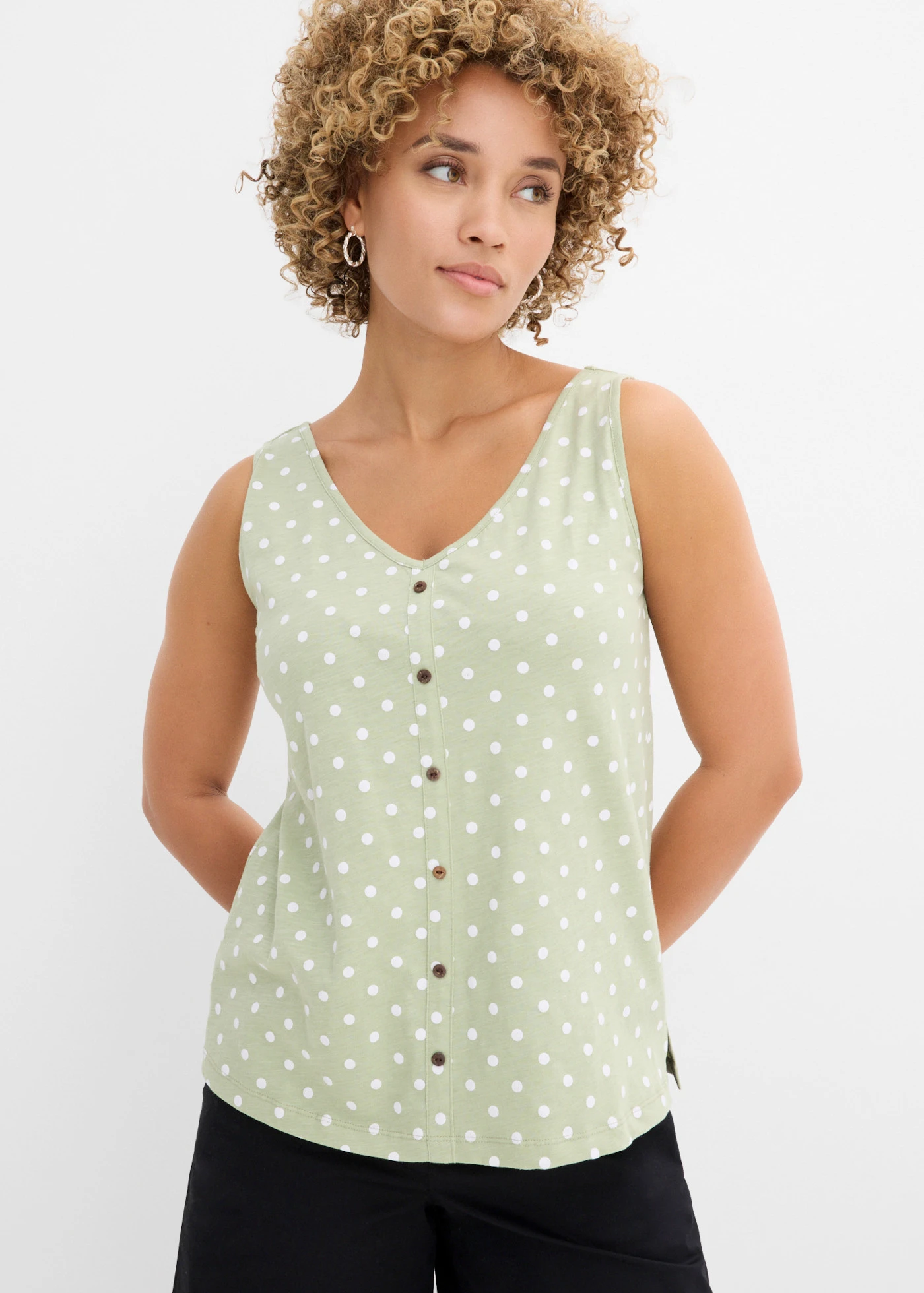 Top boutonné • vert pâle pois blanc • Boutique bonprix