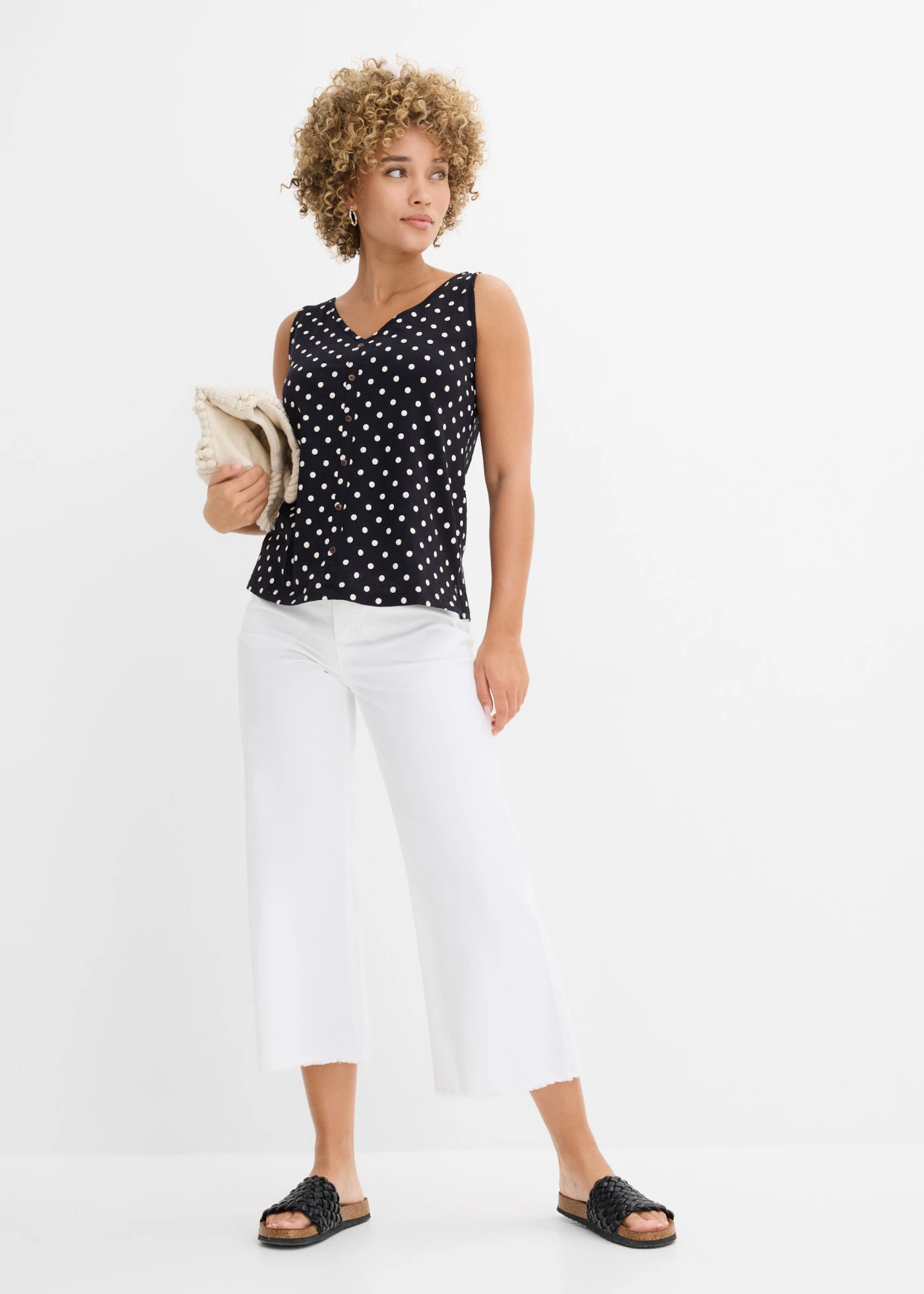 Top met knoopsluiting • zwart-wit gestippeld • bonprix online shop