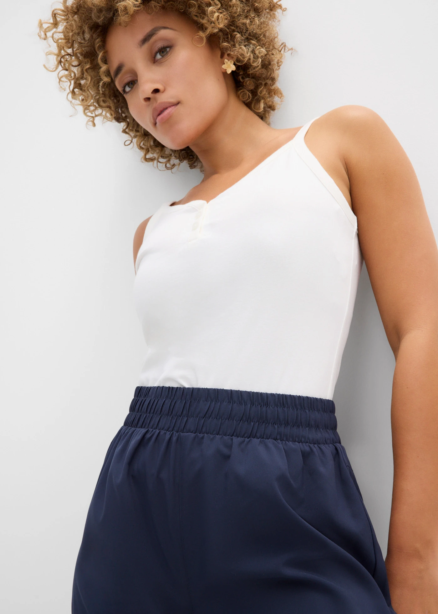 Bermuda cargo à séchage rapide • bleu foncé • Boutique bonprix