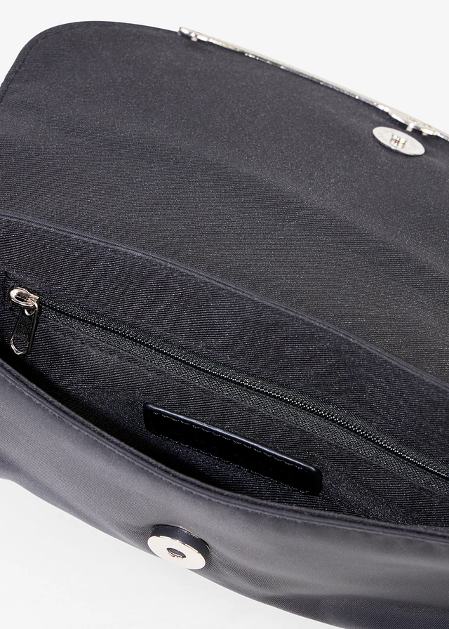 Clutch met stras • zwart • product-page.page-title-suffix