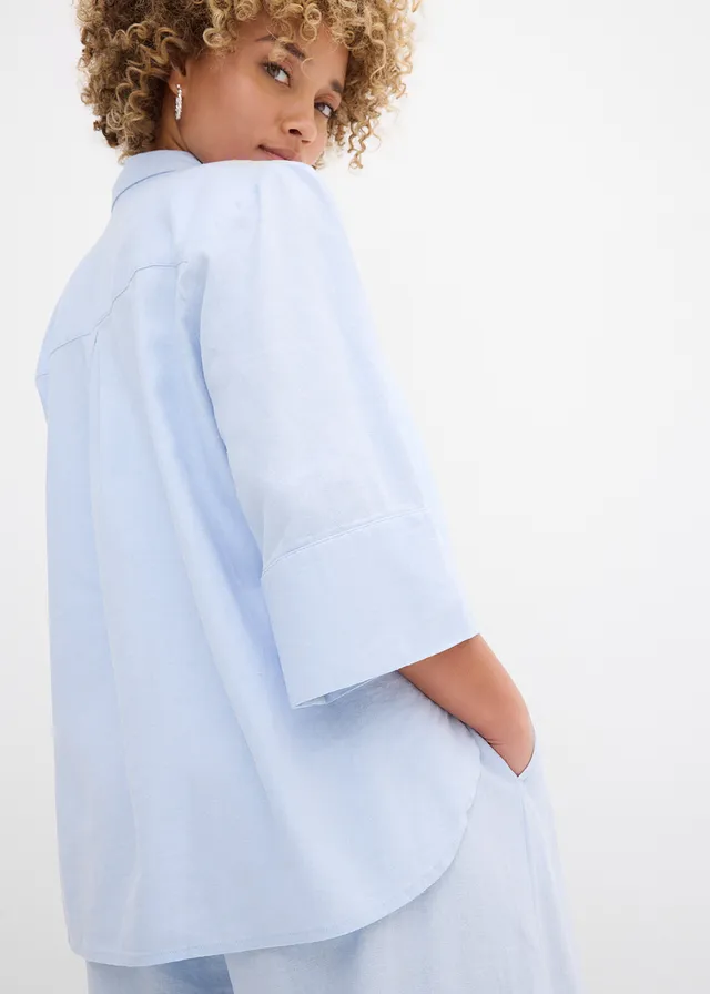 Overhemdblouse in een koele linnenmix • poederblauw • product-page.page-title-suffix