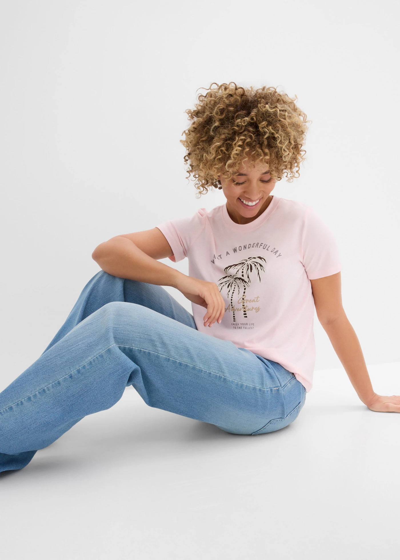 T-shirt met originele print • lichtroze/donkerbruin grafische print • bonprix online shop