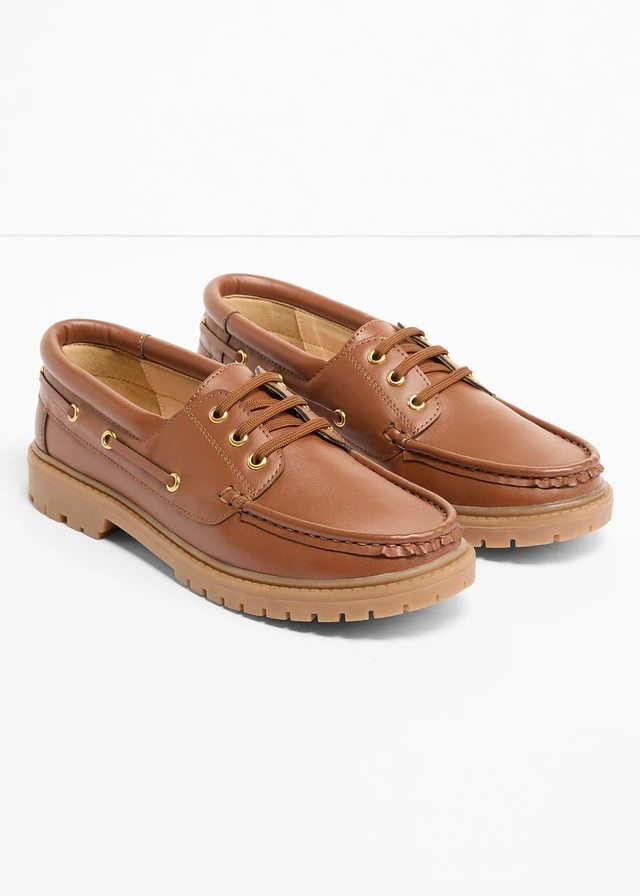 Mocassins lacés • cognac • product-page.page-title-suffix