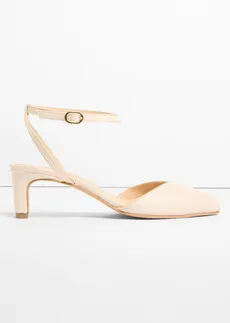 Escarpins à bride cheville et petit talon • beige • Boutique bonprix